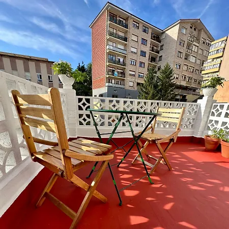 Alquiler De Piso Junto A Tetuan 4 Personas Maximo. Santander