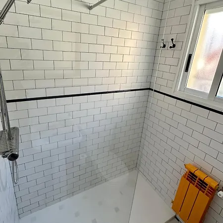 Alquiler De Piso Junto A Tetuan 4 Personas Maximo. Apartmán